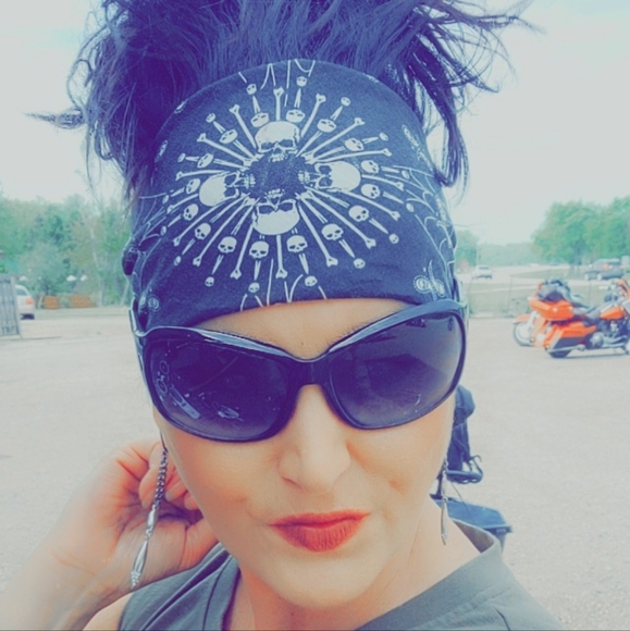 Meet your Posher, Angela - Picture 4 of 5